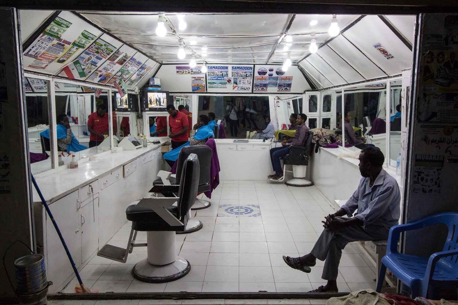 Division Multiplied, photo 08. A barbershop in Burao.